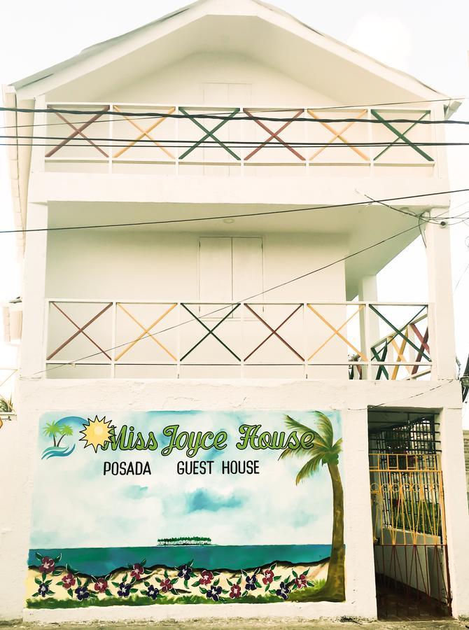 Posada Miss Joyce House San Andrés Εξωτερικό φωτογραφία